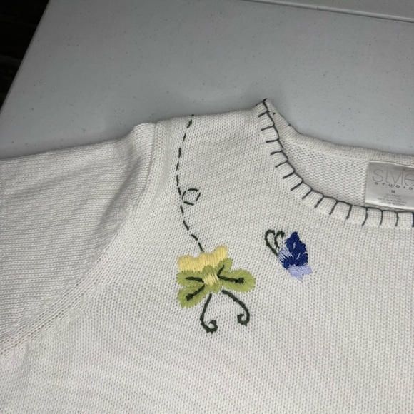 Vintage Cotton Sweater Floral Embroidery Butterfly Bee White Women’s Size Med - Picture 4 of 11